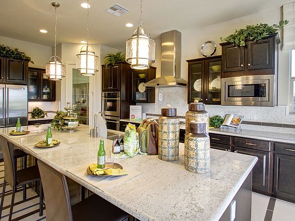 Gorgeous kitchen for entertaining