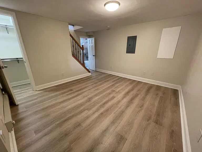 300 S Fairmount St #1 — Photo 4
