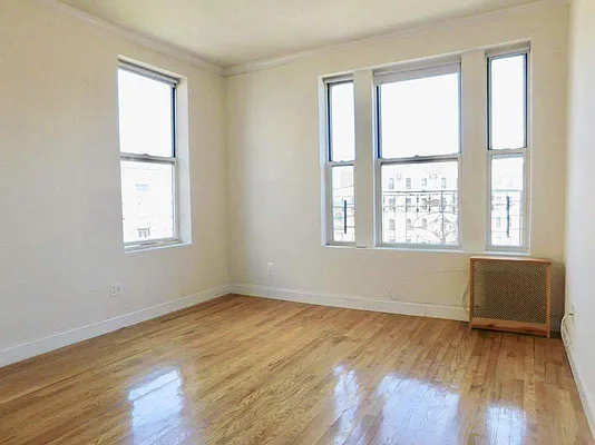 Rented by New York Residence | media 35