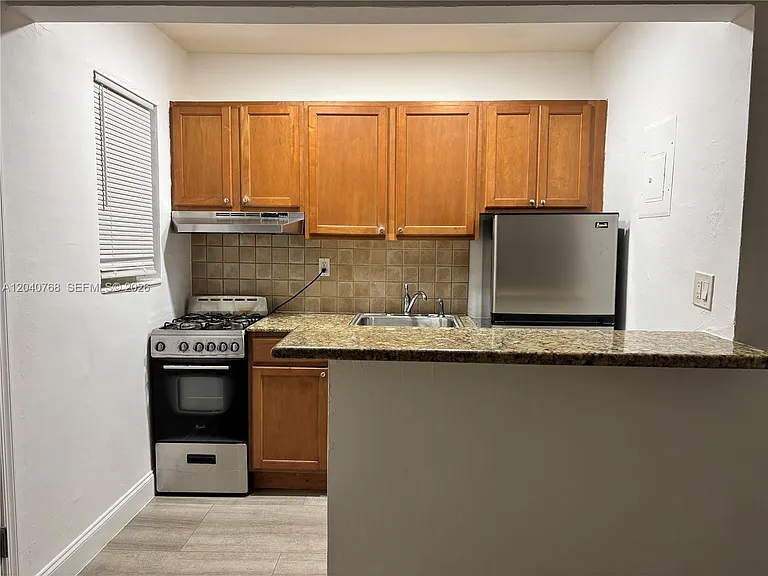 1014 Salzedo St #309 — Photo 7