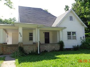 626 N High St, Neosho, MO 64850
