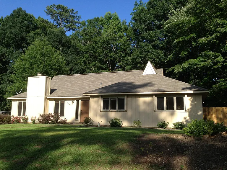 1149 Eagle Cir — Photo 3