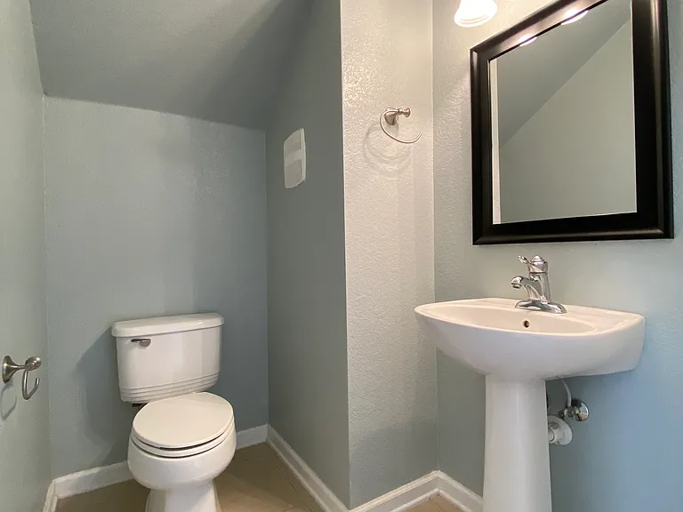 7708 Fordson Ln — Photo 14
