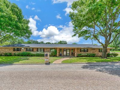 2402 White St, Clifton, TX, 76634