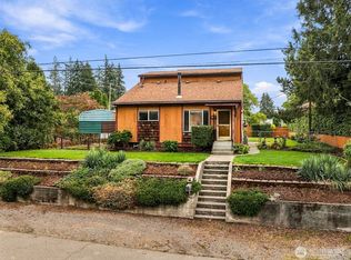 1140 N Cambrian Ave, Bremerton, WA 98312