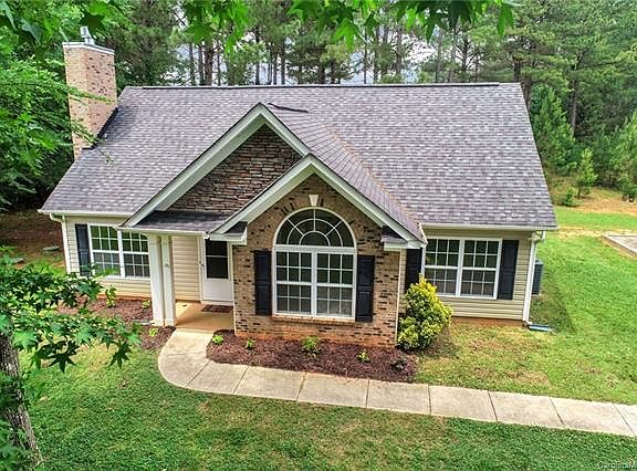 2nd image of 230 Henson Ln
