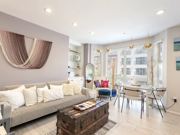 330 J St #309 — Photo 4