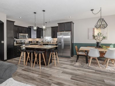 2454 Water Park Loop SE, Mandan, ND, 58554