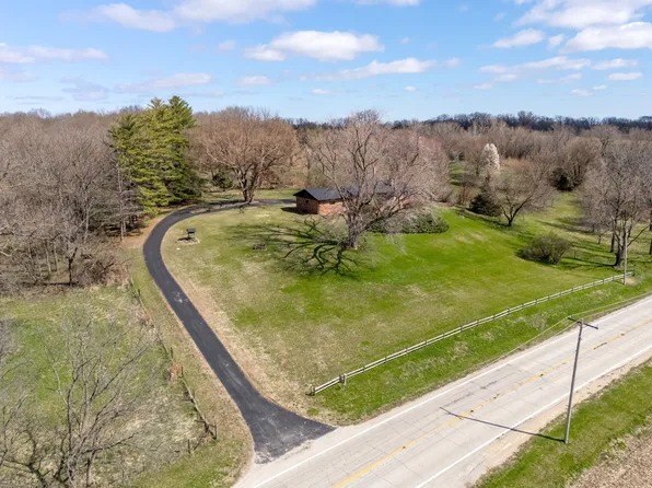 22219 Route 2 N #92, Port Byron, IL 61275