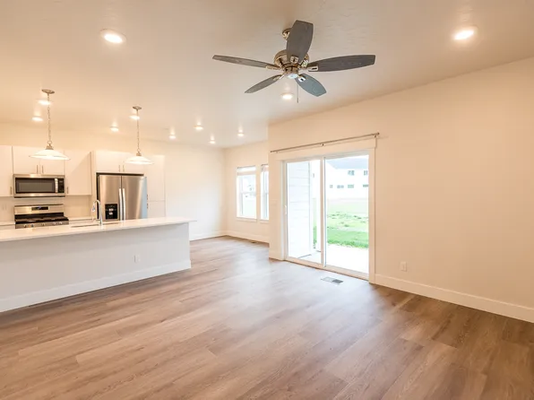 317 Grace Lane - 317, 317 Grace Ln, Fruitland, ID 83619