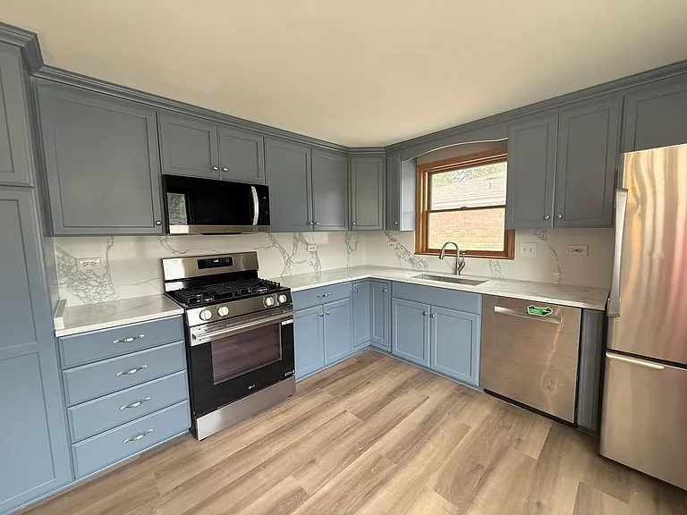 17537 70th Ct — Photo 4