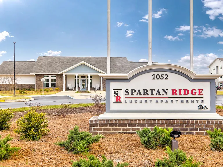 Spartan Ridge Apartments — Photo 12