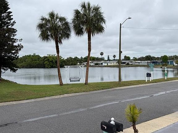 3rd image of 1415 Main St Lot 402