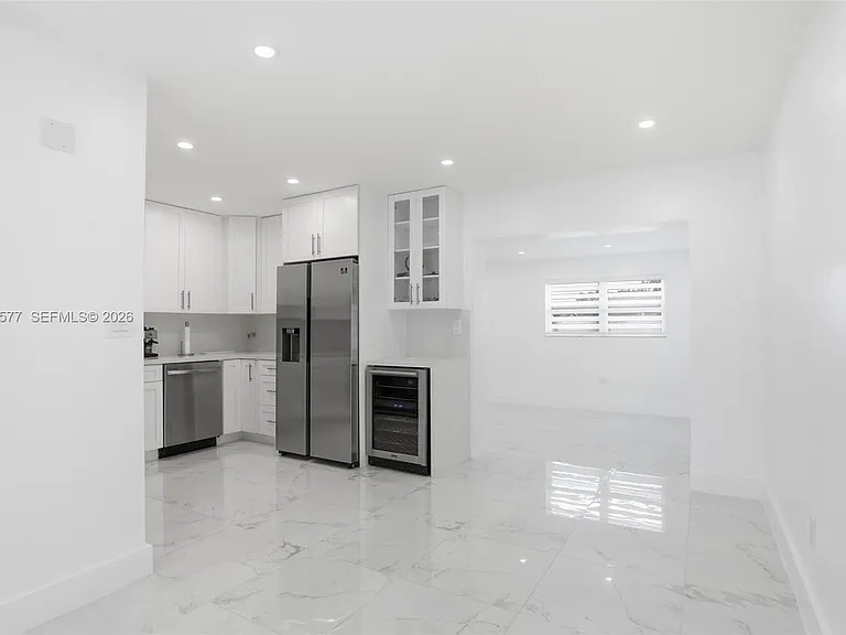 5521 SW 104th Ave — Photo 9