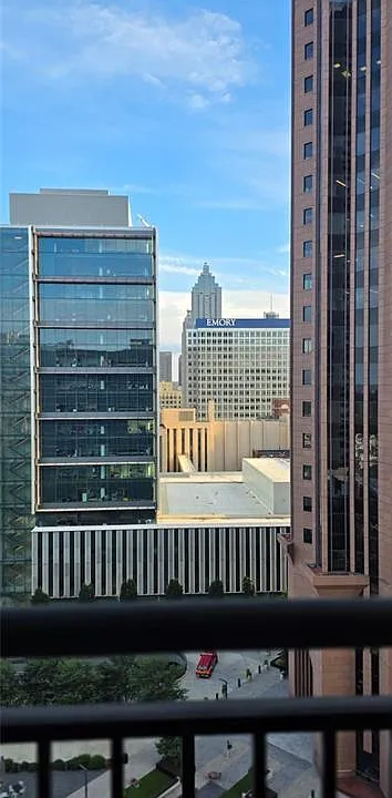 620 Peachtree St NE #1709