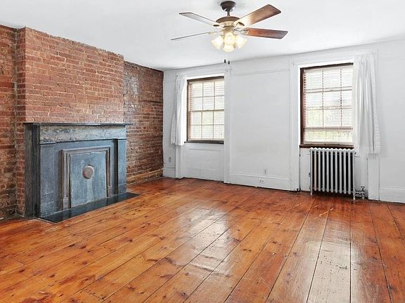 5th image of 247 Front St Floor 1