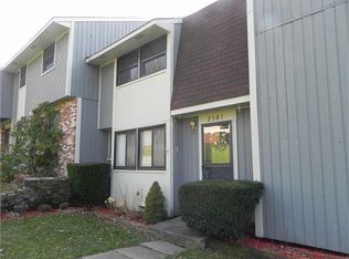 2561 Hunting Ridge Trl, Bridgeville, PA 15017