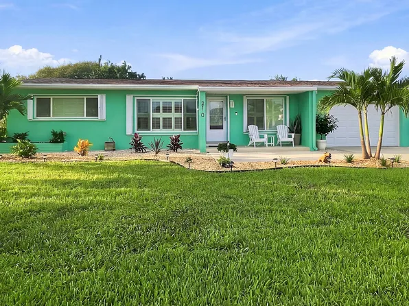 210 NE 2nd St, Satellite Beach, FL 32937