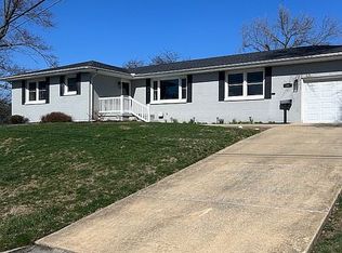 14 Dellwood Dr, Decatur, IL 62521