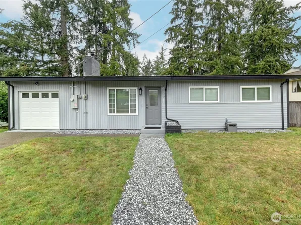 8709 Wildwood Avenue SW, Lakewood, WA 98498