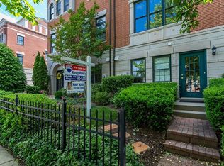 12186 Chancery Station Cir, Reston, VA 20190