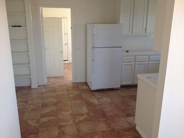 2nd image of 1500 Luzern St