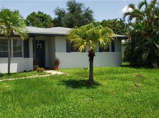 1635 N Fountainhead Rd, Fort Myers, FL 33919