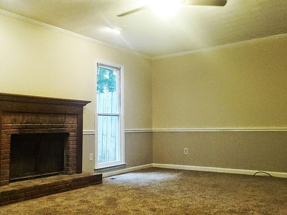 4th image of 2765 New South Dr