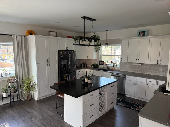 396B Sussex Ave E, Tenino, WA 98589