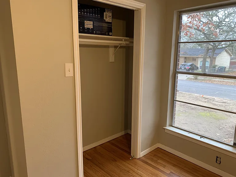 2203 Mercedes Rd — Photo 12
