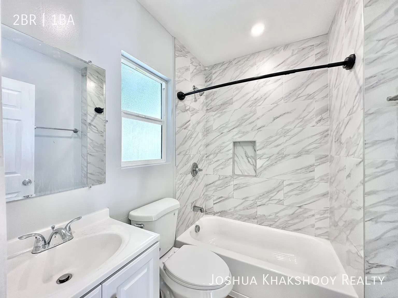 2035 1/2 W Martin Luther King Jr Blvd Los Angeles, CA 90062 — Photo 4