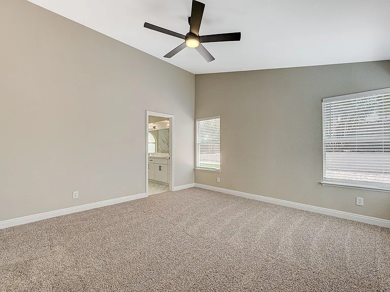 272 Comfort Dr — Photo 25