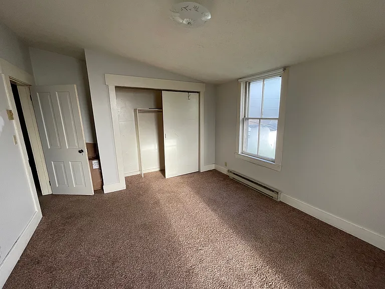504 W Main St #B — Photo 10