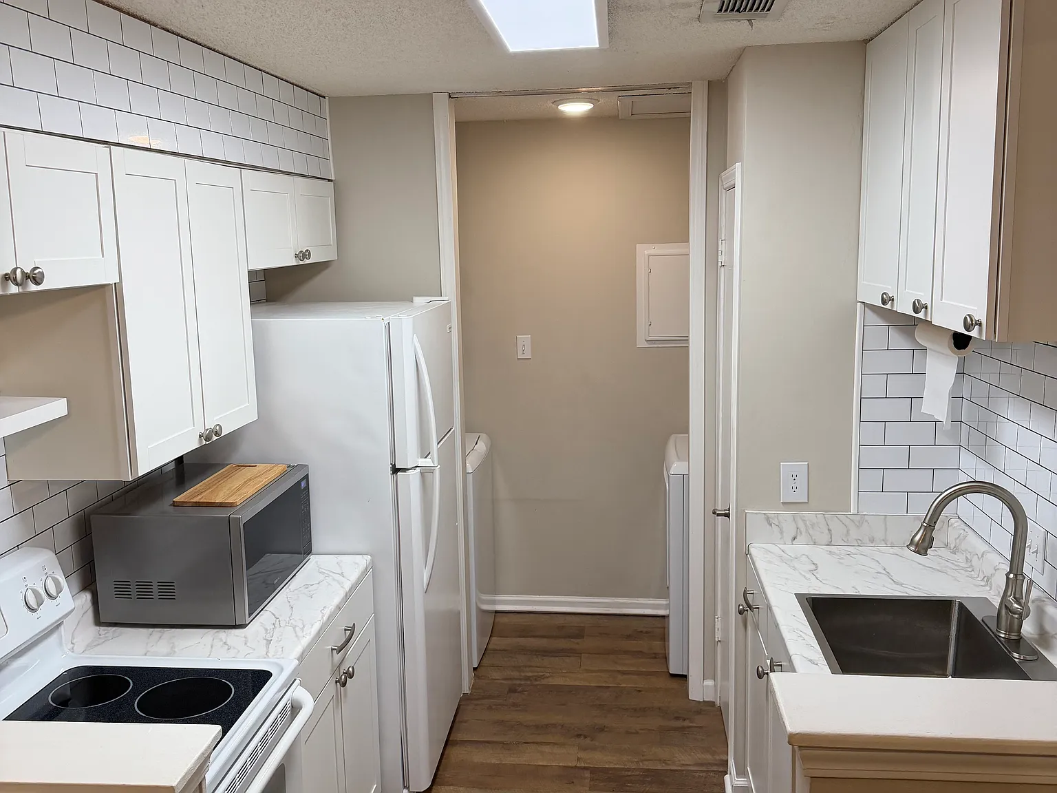 1 bed, 650 sqft, $1,400 — Photo 2