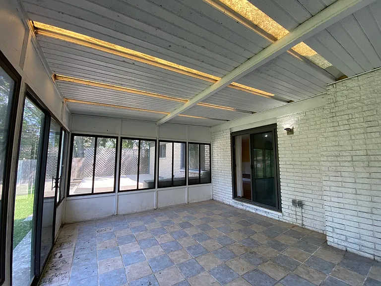 2793 Athena Dr — Photo 21