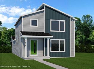 509 N Division St, Waunakee, WI 53597