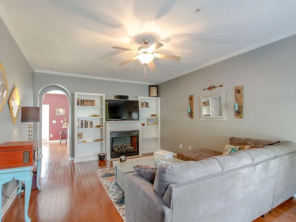 1st image of 758 Spence Enclave Ln #758