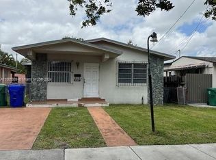 5869 SW 3rd St, Miami, FL 33144