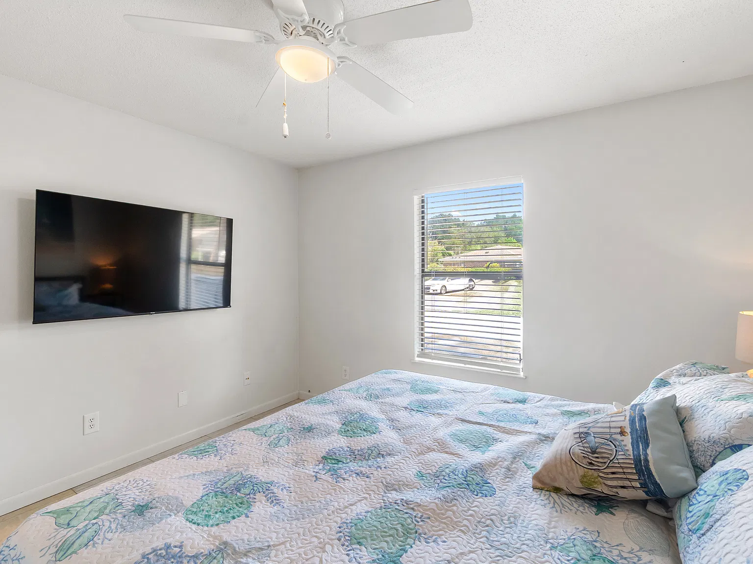 2 bed, 800 sqft, $2,750 — Photo 2