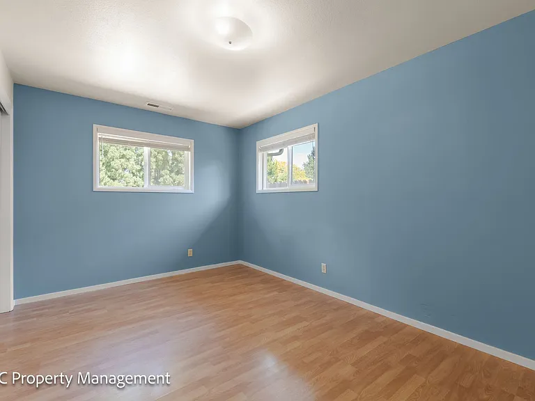 4780 Cody Ave — Photo 21