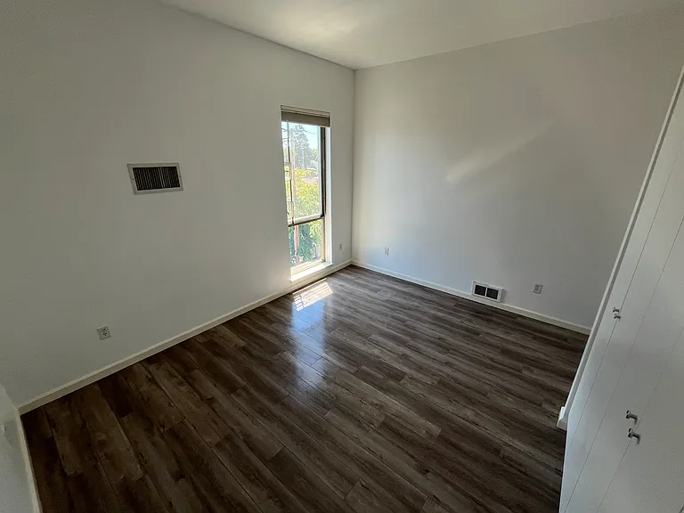 1201 Pine St #463 — Photo 33
