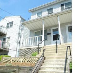 316 Chestnut St, Slatington, PA 18080