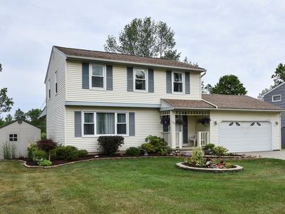 203 Colonial Dr, Grand Island, NY, 14072