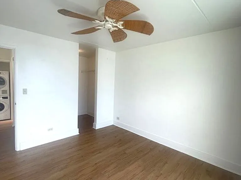 2522 Date St #403 — Photo 6