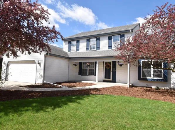 935 Greenway TERRACE, Hartland, WI 53029