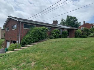 331 Westbrook Dr, Butler, PA 16001