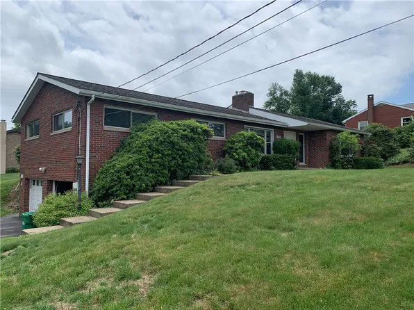331 Westbrook Dr, Butler, PA 16001