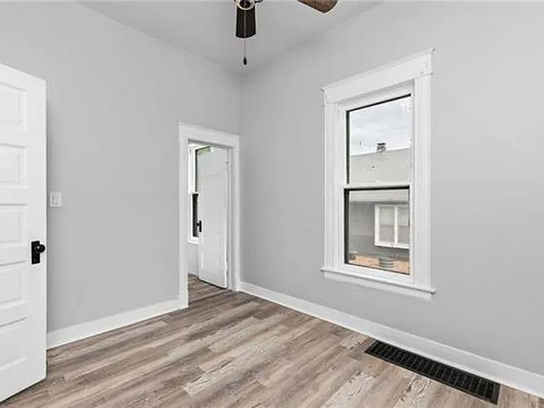 1106 N Osage St — Photo 11