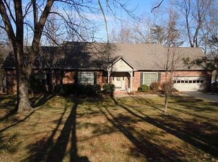 6622 Westlake Rd, Newburgh, IN 47630