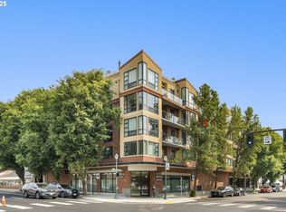 1620 NE Broadway St UNIT 232, Portland, OR 97232
